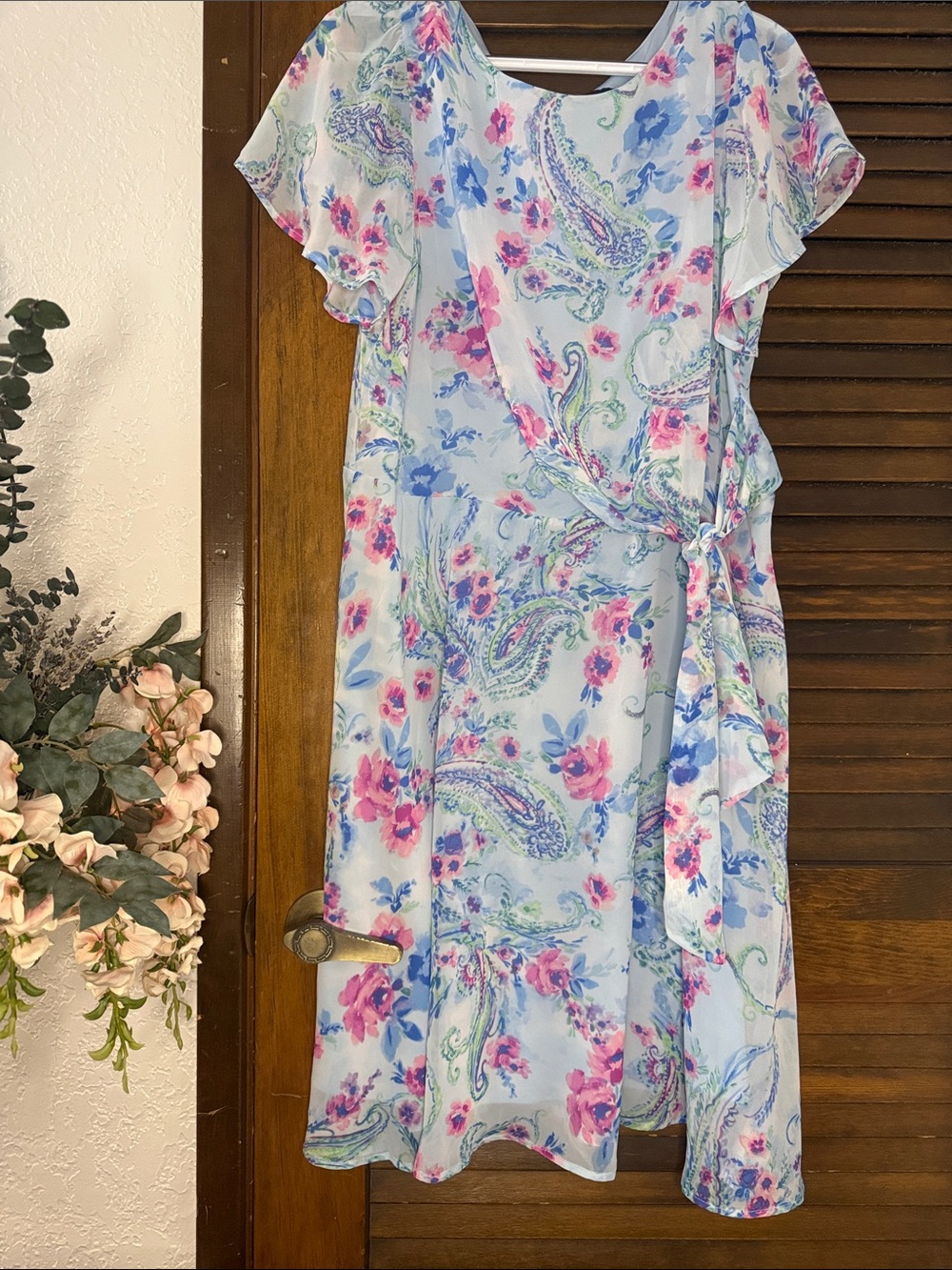 100% polyester , flowers Dress